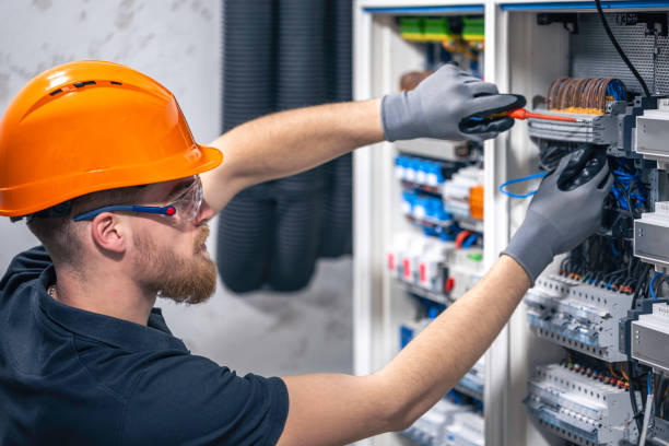 Best Affordable Electrician  in Pemberwick, CT
